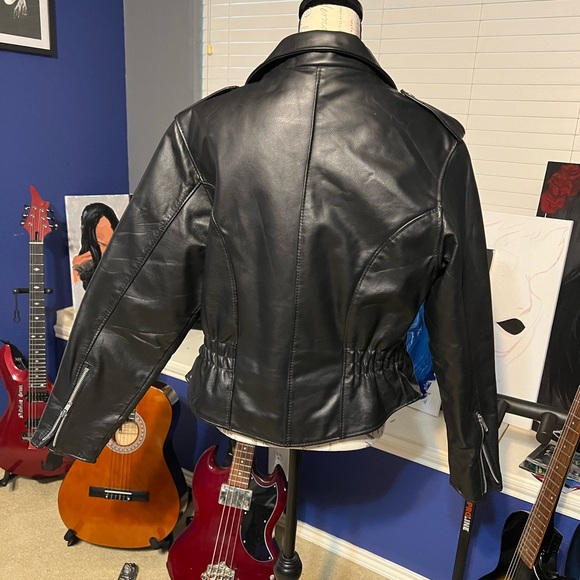🖤 LEATHER BIKER JACKET 🖤 - Picture 3 of 6